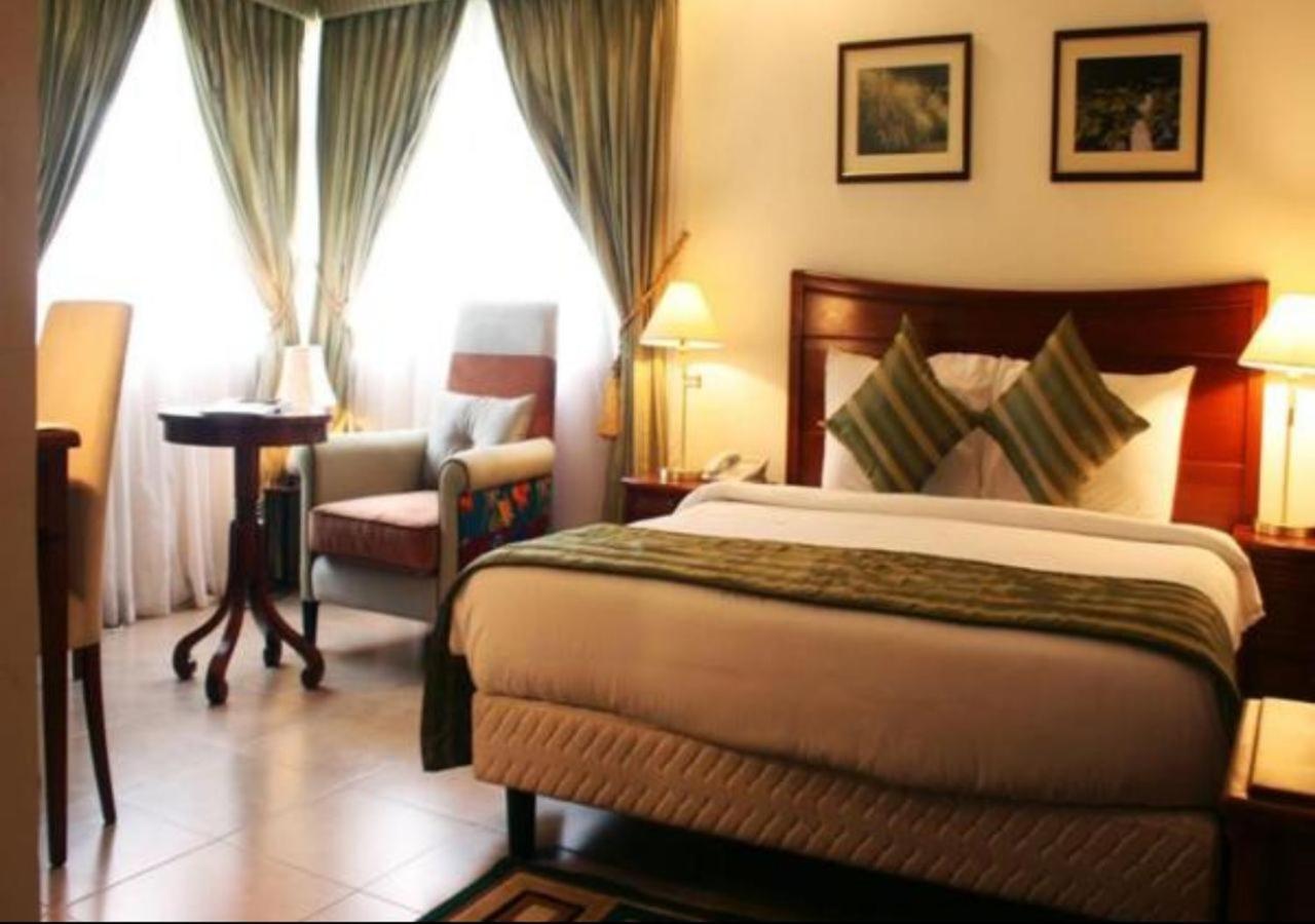 Three Arms Hotel Лагос Экстерьер фото